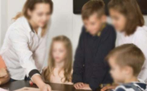 ����ʦ������